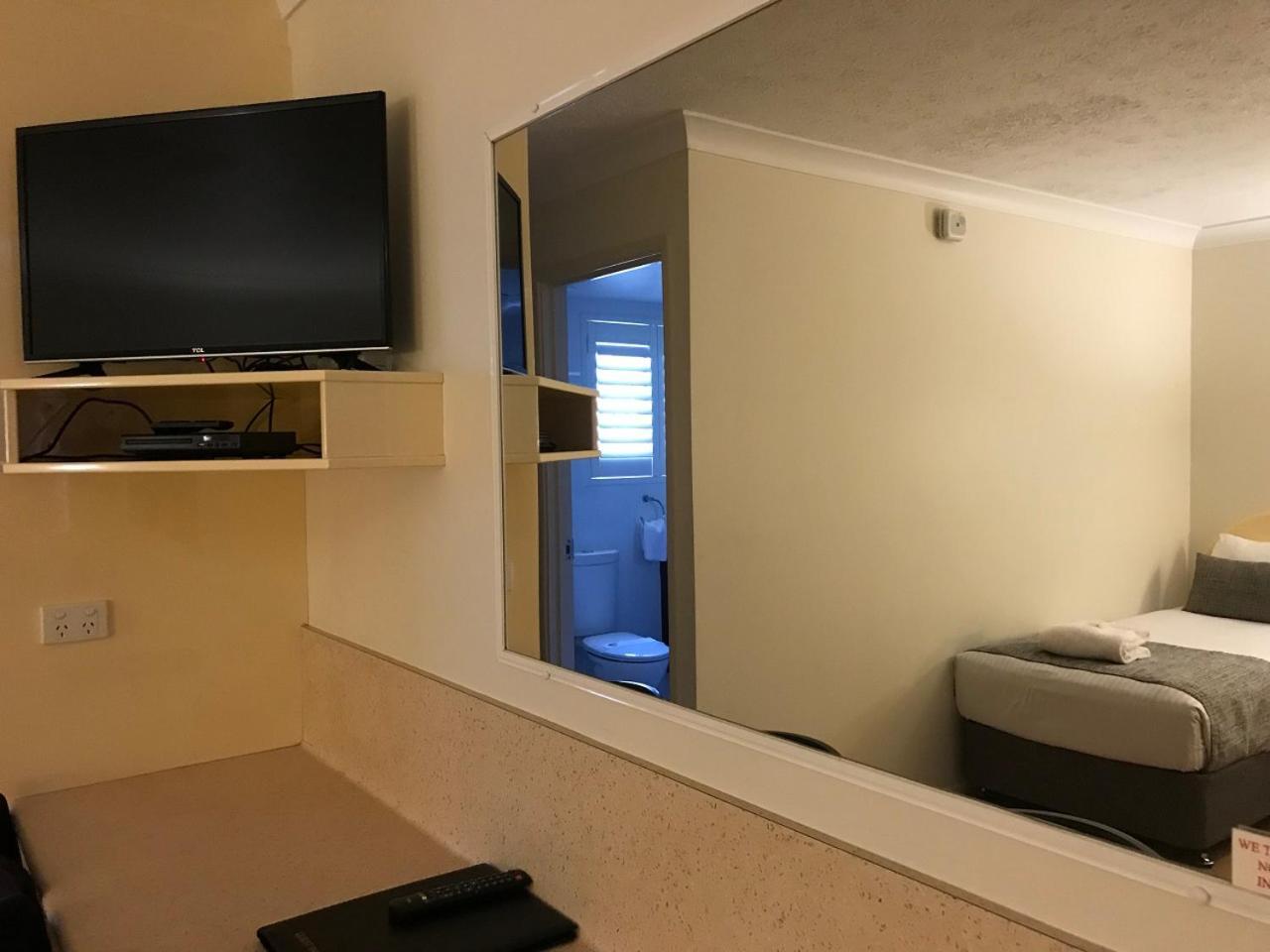 Rocky Gardens Motor Inn Rockhampton Exterior foto
